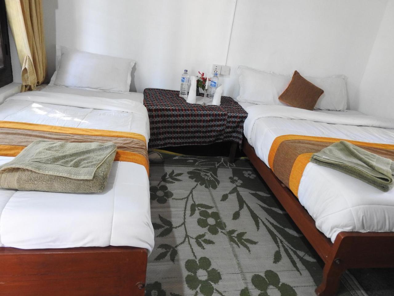 Rhino Lodge Bardia Pvt Ltd Bardiya Eksteriør bilde