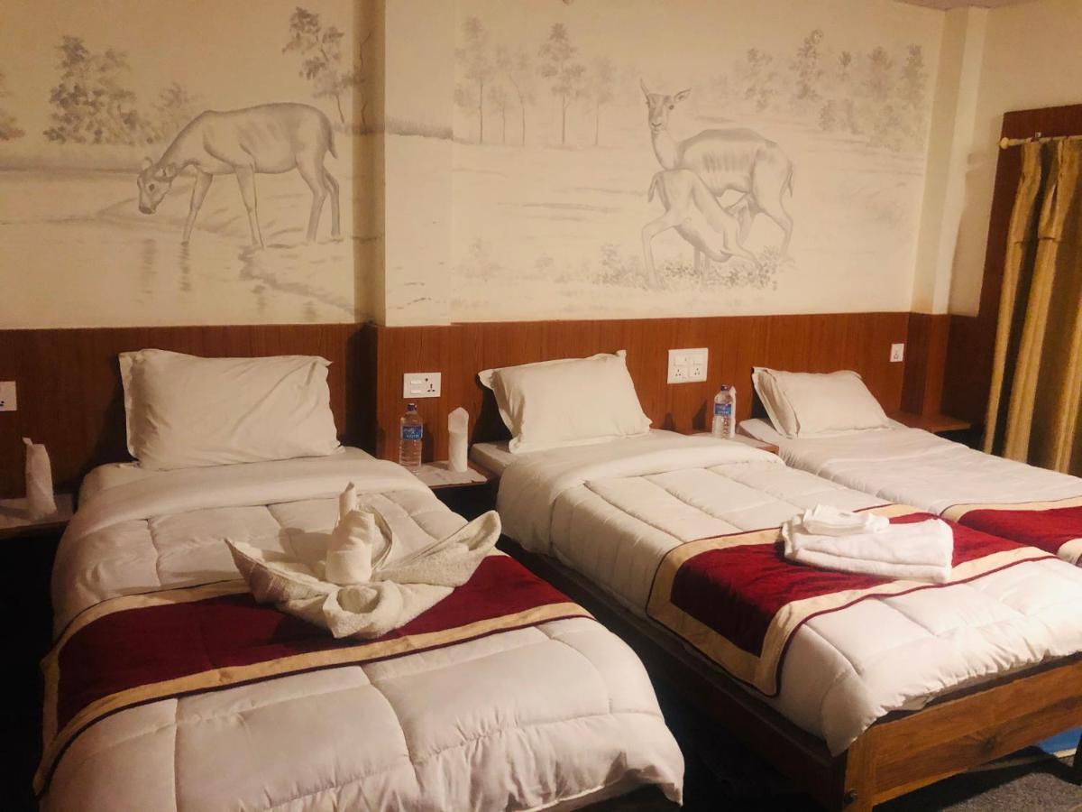 Rhino Lodge Bardia Pvt Ltd Bardiya Eksteriør bilde