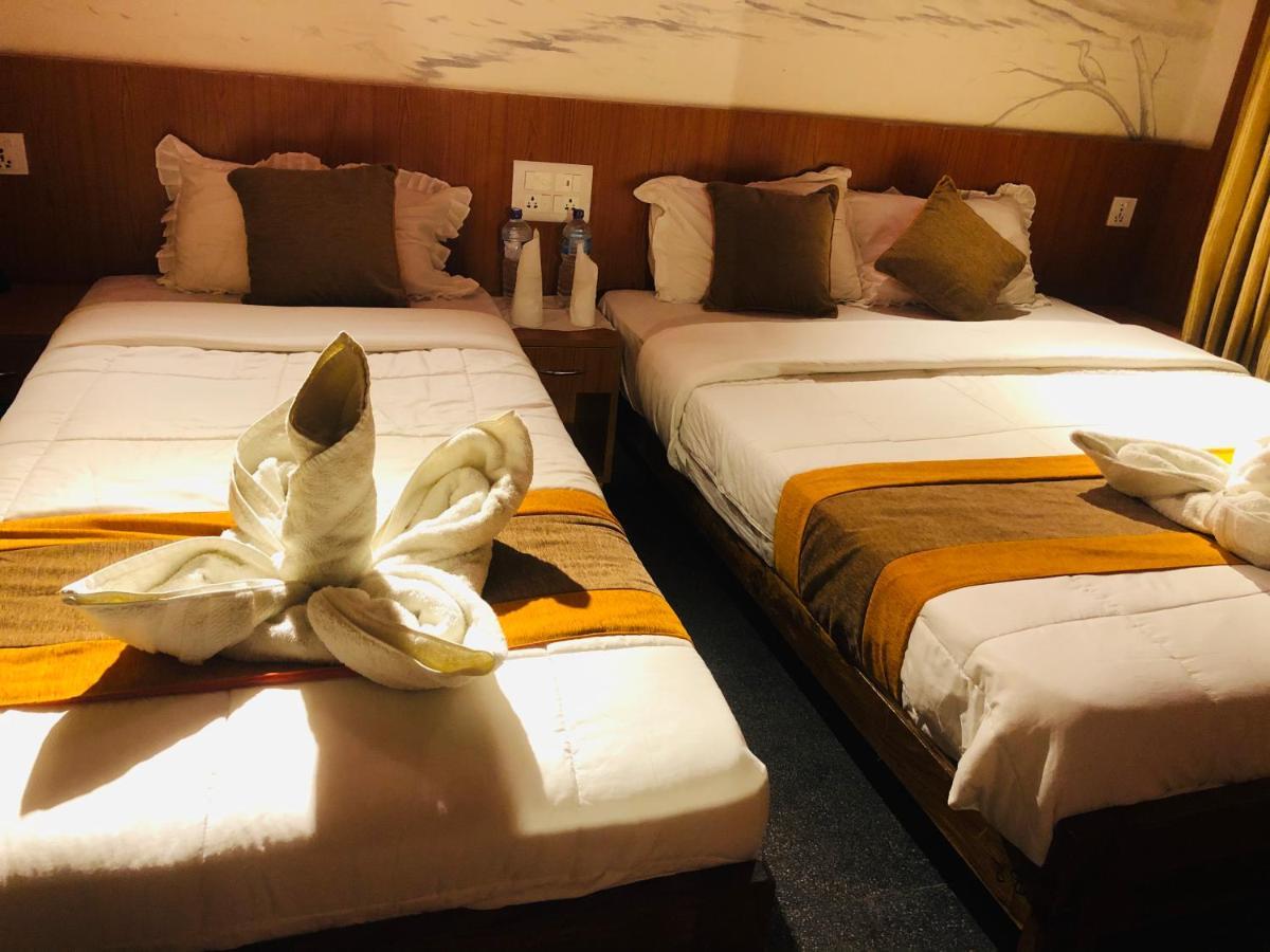 Rhino Lodge Bardia Pvt Ltd Bardiya Eksteriør bilde